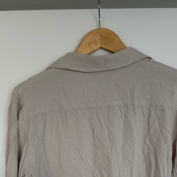 🇨🇦 BABATON 20” PTP Viscose Cropped Collared Button-Up Top, Cream, Size Small. - Picture 8 of 11